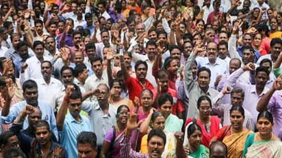 ஜாக்டோ - ஜியோ போராட்டத்தில் ஈடுபட்டவர்கள் கைது...!