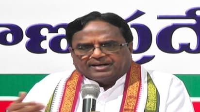 పొన్నాలకు కాంగ్రెస్ నేతల షాక్