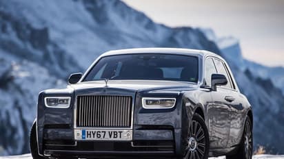 'കൈ'വിട്ട് താമരയില്‍ ചേക്കേറിയ  എംഎല്‍എ  സ്വന്തമാക്കിയത് 11 കോടിയുടെ 'അദ്ഭുത കാര്‍'!