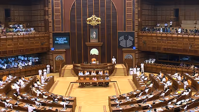 ബഫർ സോൺ പ്രശ്നം കേന്ദത്തിന്റെ കോർട്ടിലേക്കിട്ട് പ്രമേയം; സർക്കാർ നിലപാടിൽ വൈരുദ്ധ്യമെന്ന് പ്രതിപക്ഷം