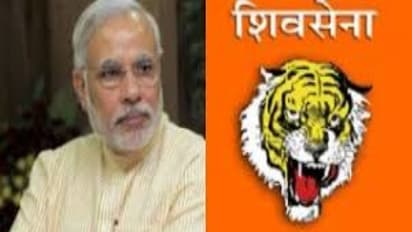 விவசாயிகளின் தற்கொலைதான் டபுள் ஆகியிருக்கு …. அவர்களின் வருமானம் இல்ல… பாஜகவை வறுத்தெடுத்த சிவசேனா !!