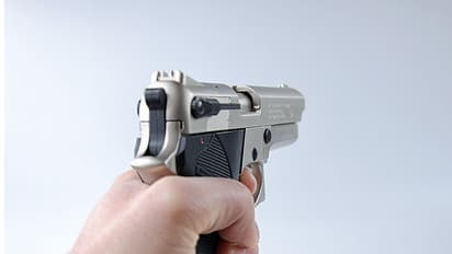 മോഡലിനെ വെടിവെച്ചു കൊന്ന കേസില് മുന്പ്രധാനമന്ത്രി കുടുങ്ങുമോ?