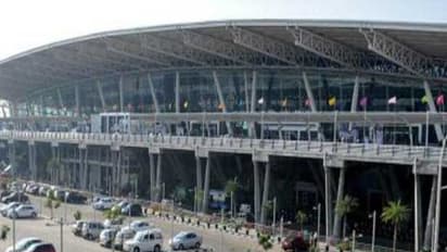 சென்னை விமான நிலையத்தில் கிடுக்குப் பிடி.. இன்று முதல் விமான பயணிகளுக்கு இபாஸ்..