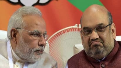 கருப்புப் பணத்தை மீட்பேன்னு சொன்னாங்களே… மோடியும், அமித் ஷாவும் எல்லாரையும் முட்டாளாக்கீட்டாங்க…. கொந்தளித்த வழக்கறிஞர்….