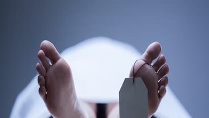 நிதி நிறுவன அதிபர் தூக்குப்போட்டு தற்கொலை; வட்டிக்கு விட்ட பணம் வசூலாகாததால் விரக்தியில் விபரீதம்...