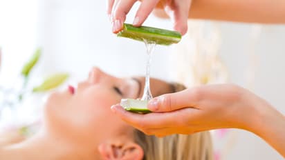 Aloevera side effects: కలబందను అతిగా వాడితే అనర్థమే..
