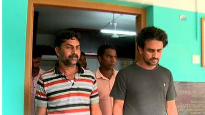 55 ലക്ഷം തട്ടിയെടുത്തെന്ന കേസ് തെളിഞ്ഞപ്പോള് പരാതിക്കാരന് തന്നെ പ്രതി