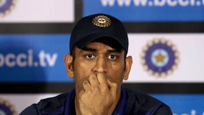 വിജയത്തിന്റെ പടിവാതിലില് നിന്നുള്ള ആ തോല്വി ധോണിയെ തകര്ത്തുകളഞ്ഞു