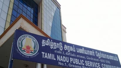 டி.என்.பி.எஸ்.சி தேர்வுகளில் வருகிறது அதிரடி மாற்றம்..! முறைகேட்டை தடுக்க புதிய சீர்திருத்தங்கள்..!