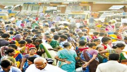 போராட்டம் முடிந்து கடலுக்குப் போனா அங்கேயும் போராட்டமா இருக்கே…