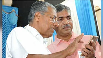 Kerala govt. in a fix as top babus declare unusual protest against Vigilance chief