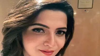 அழகை அதிகரிக்க பிளாஸ்டிக் சர்ஜரி..? சர்ச்சையில் சிக்கிய டிடி..!