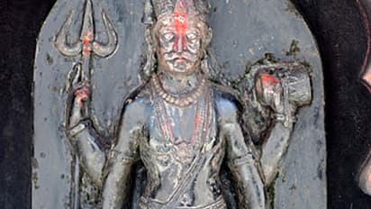 ১৪ বছর পর ভাদ্র অমাবস্যায় বিরল কাকতালীয় যোগ, ৪টি গ্রহ নিজ রাশিতে অবস্থান করছে, জেনে নিন এর প্রভাব