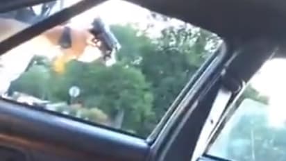 കാമുകനെ പോലീസ് വെടിവച്ച് കൊല്ലുന്നത് യുവതി ഫേസ്ബുക്കിലൂടെ ലൈവ് ചെയ്തു