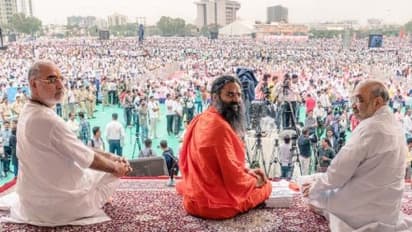 உலக சாதனை படைத்த யோகா தினம் - ஒரே இடத்தில் 3 லட்சம் பேர் திரண்டனர்!!