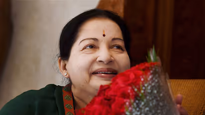 Jayalalithaa gift case: Supreme Court refuses to interfere with Madras HC order