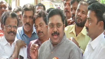 மனப்பால் குடிக்கும் மயிலாப்பூர் அறிவுஜீவி... யாரெனப் போட்டுடைத்த தினகரன்...