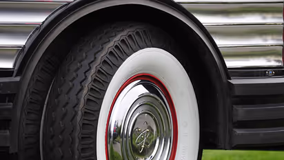 ടയറുകള് കറുത്ത നിറത്തില് മാത്രം കാണപ്പെടുന്നതിനു കാരണം