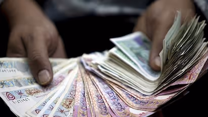 പ്രവാസികള്ക്ക് സന്തോഷം; വിനിമയ നിരക്ക് വീണ്ടും ഉയര്ന്നു, രണ്ടാഴ്ചക്കുള്ളിലെ ഏറ്റവും ഉയര്ന്ന നിരക്കില്