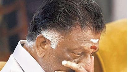 முதன் முறையாக கவர்னர் பெயரில் பத்திரப்பதிவு - ஓ.பி.எஸ். கிணறு தானமாக வழங்க தீவிரம்