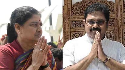 உண்ட வீட்டுக்கு ரெண்டகம் செய்கிறது சசிகலா குடும்பம்..! அவங்களோட எல்லா சொத்தையும் ஜப்தி பண்ணனும்..! தெறிக்கவிடும் ஜெயக்குமார்..!