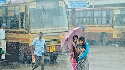 மீண்டும் மழை..! மணிக்கு 45 கிமீ வேகத்தில் காற்று வீசுமாம் ..!