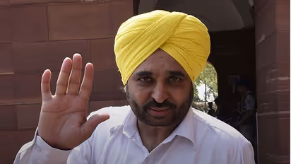 AAP leader Bhagwant Mann vows to not touch alcohol again, Arvind Kejriwal calls it ‘sacrifice’