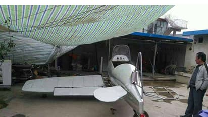 വിമാനം ഉണ്ടാക്കിയ കര്ഷകന്