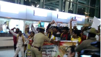 Bengaluru: Pro-Kannada groups besiege railways, airport