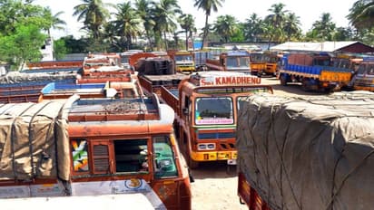 லாரிகள் வேலை நிறுத்தம் தொடர்ந்தால் அசுர வேகத்தில் காய்கறிகள் விலையேறும்