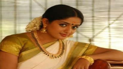 காவியா மாதவன் போலீசில் புகார்.... ஏன்...???