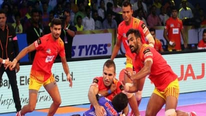 புரோ கபடி: குஜராத் – அரியாணாவின் விறுவிறுப்பான ஆட்டம் சமனில் முடிந்தது…