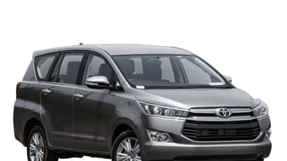 പുറപ്പെടാനൊരുങ്ങി പുതിയൊരു ഇന്നോവ, ഇത്തവണ ലക്ഷ്യം ആ കൊമ്പന്സ്രാവ്!