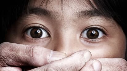 अलीगढ़ मासूम हत्याकांड: इस हैवानियत पर क्या कहें और क्या न कहें