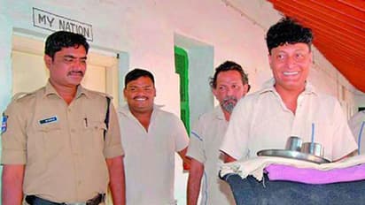 ജയില് ജീവിതം അനുഭവിച്ച് ബോബി ചെമ്മണ്ണൂർ