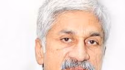 ప్లీజ్, ఈ పదాలు పలకవా: నారా లోకేష్ కు విజయసాయి పరీక్ష