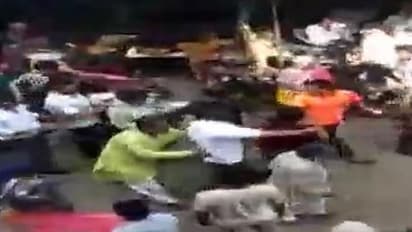 ഹിന്ദു യുവതിയുമായുള്ള വിവാഹം രജിസ്റ്റര് ചെയ്യാനെത്തി; മുസ്ലിം യുവാവിന് ക്രൂര മര്ദ്ദനം