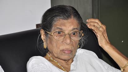 Wear a sari to understand women's plight: Gowri Amma to CM