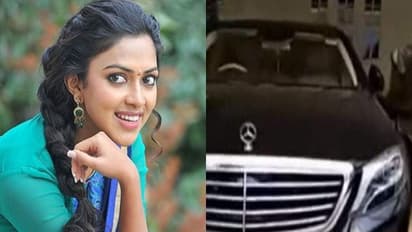 நடிகை அமலா பால் கைது… சொகுசு கார் வழக்கில் கேரள போலீசார் கடும் நடவடிக்கை!!