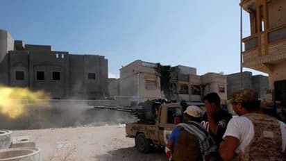 ലിബിയയിലെ ആഭ്യന്തരയുദ്ധം രൂക്ഷം: ട്രിപ്പോളിയിലെ വിമാനത്തവളം അടച്ചു