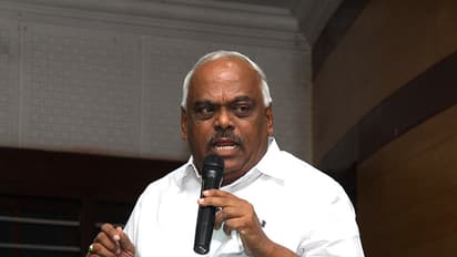 കെ.ആർ.രമേശ് കുമാർ കർണാടക നിയമസഭാ സ്പീക്കർ