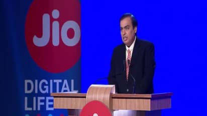 ஜியோ அடுத்த அதிரடி சலுகை ..! வாடிக்கையாளர்கள் ரெடியா இருங்க...!