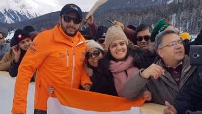 ಭಾರತದ 72ನೇ ಸ್ವಾತಂತ್ರ್ಯ ದಿನಾಚರಣೆ- ಪಾಕಿಸ್ತಾನ ಕ್ರಿಕೆಟಿಗರಿಂದ ಶುಭಾಶಯ