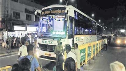 தனியார் சொகுசு ஆம்னி பஸ்களுக்கு டஃப் கொடுக்கும் அரசுப் பேருந்துகள்… சக்கைப் போடு போடும் அரசு ஏசி படுக்கை வசதி பேருந்துகள்!!