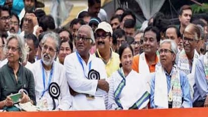 பாஜகவே வெளியேறு….புதிய இயக்கத்தை தொடங்கி வைத்து மம்தா பானர்ஜி அதிரடி !!!