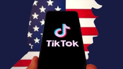 https://stocktwits.com/news-articles/markets/equity/byte-dance-to-get-50-of-us-tik-tok-profit-despite-majority-sale/chDVjyZR3eg
