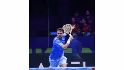 Nuno Dues in action on Day 1 of World Padel League (Photo: WPL)