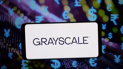 https://stocktwits.com/news-articles/markets/equity/bitcoin-outperforms-grayscale-s-ai-compute-etf-as-ai-cloud-stocks-slide/cZUehy1RBCA