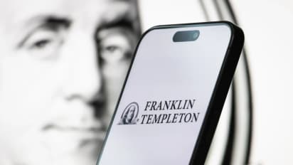 https://stocktwits.com/news-articles/markets/equity/franklin-templeton-bitcoin-dividend-etfs/cZUGoCLRBUK