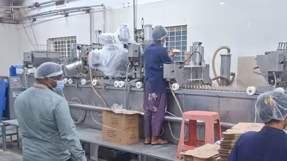 FDA inspection an ice cream manufacturing unit (Photo/FDA)